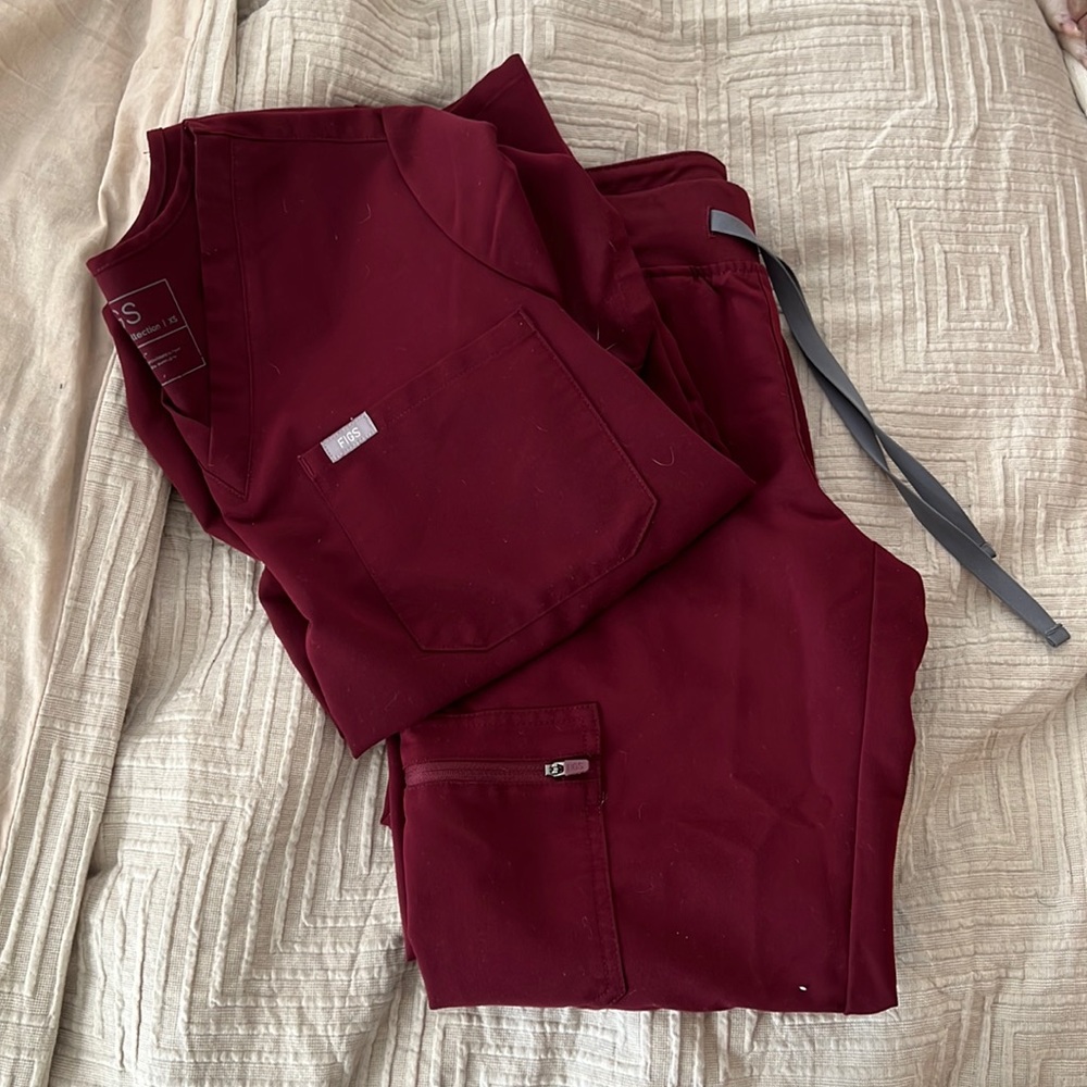 Figs scrubs